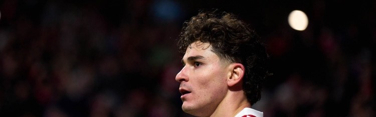 世界杯官网直播app下载正版入口-要价超9500万！镜报：阿尔瓦雷斯在枪手夏窗名单 车子 巴萨也竞争