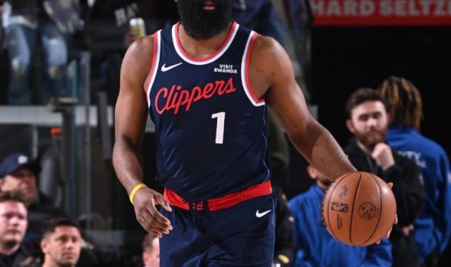 NBA最新排名出炉！湖人无路可退，凯尔特人2队爆冷，快船喜讯连连