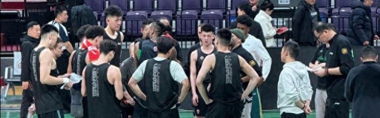 世界杯手机高清观看软件-首秀15分！辽篮新外援合格，赵继伟有两帮手，杨鸣回归有1个障碍